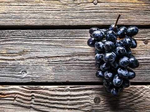 Black Grapes